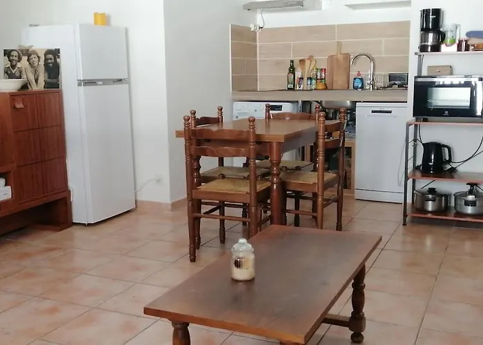 T2 6 Couchages. Plein Centre * Ax-les-Thermes